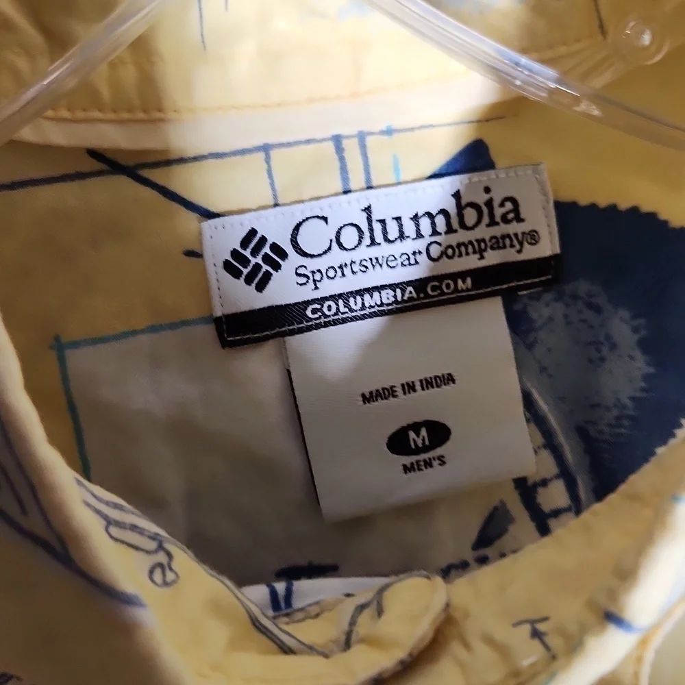 Columbia Shirt Fishing Boats Marlin Fish Pattern Size M Short Sleeve Yellow